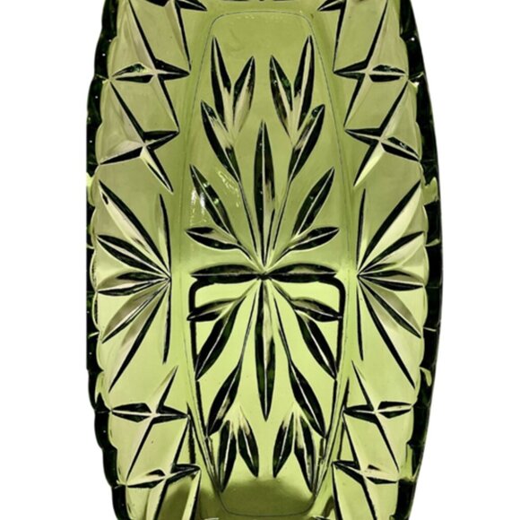 Hazel Atlas Elegant Green Celery Relish Glass Serving Dish 9 5/8"  Excellent - Picture 4 of 7